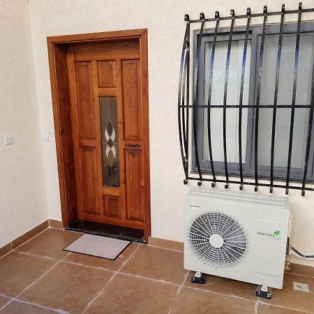 Charming Apartment-Wifi-Sleeps 5 Marsaskala Bagian luar foto